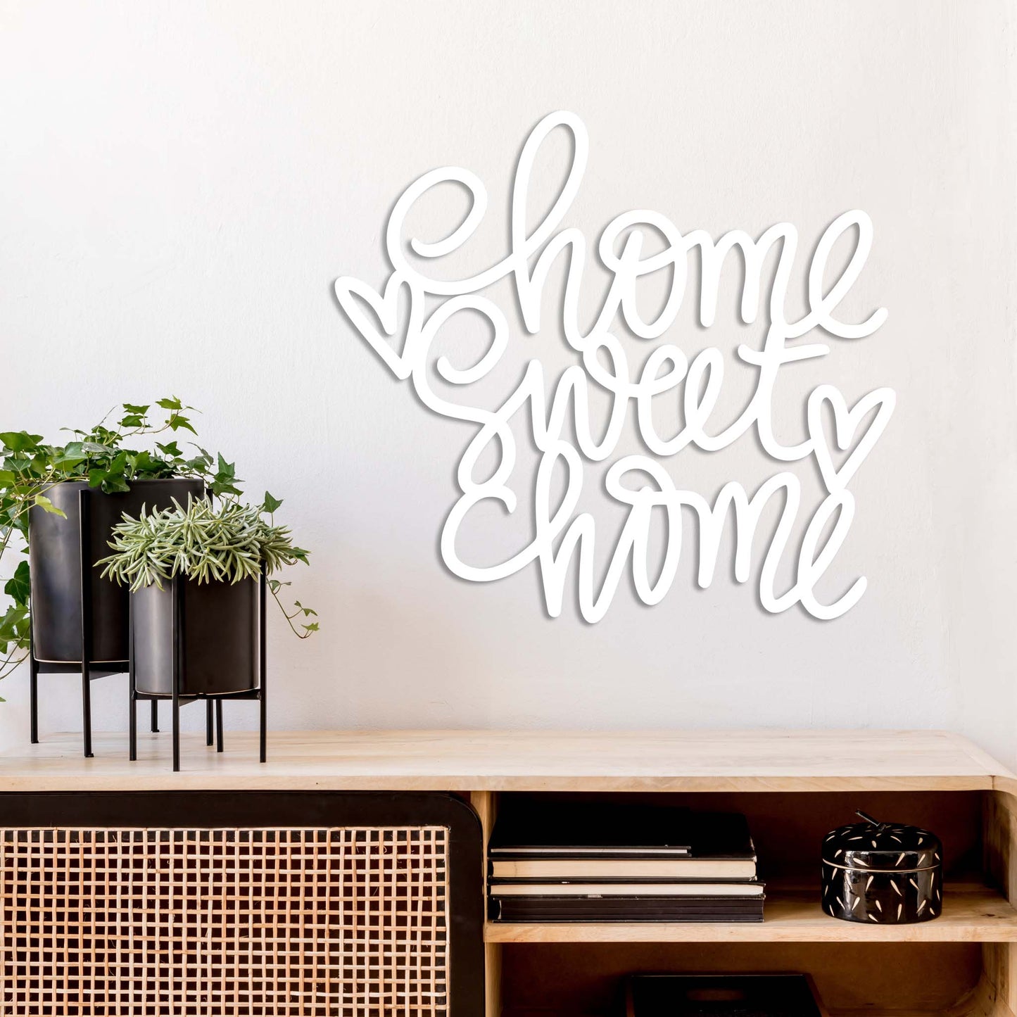 Charming "Home Sweet Home" Metal Wall Art for a Welcoming Touch